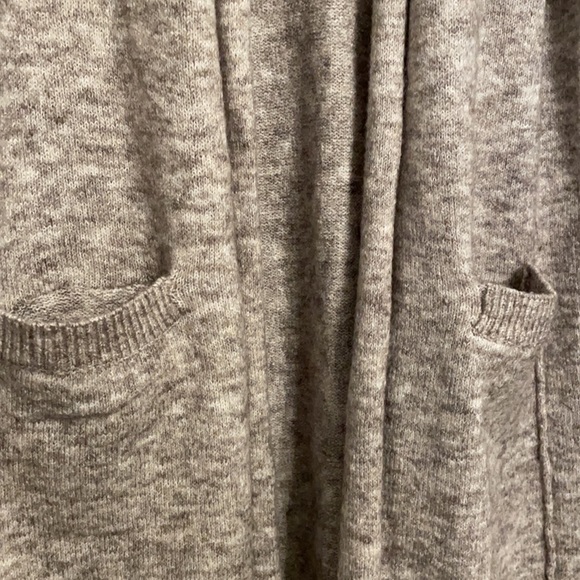 NWT Seven Sisters Cardigan - Picture 3 of 4